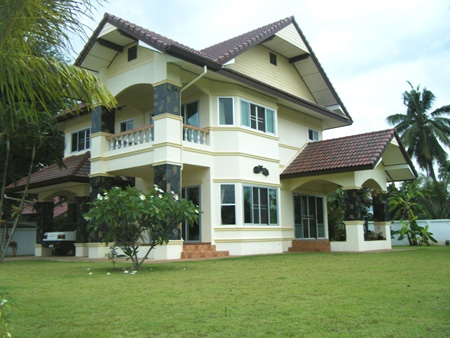 Qua-Cau-Nhu-Y-phong-thuy-